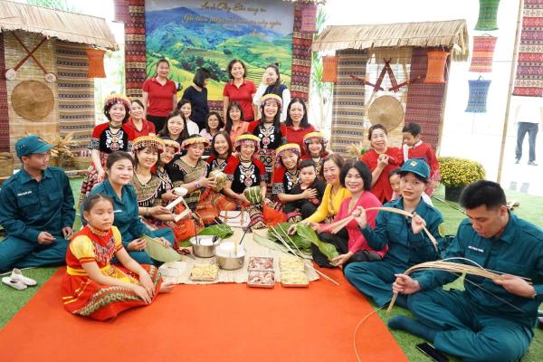 Lễ hội Tết Việt - Bính Ngọ 2026 lan tỏa giá trị truyền thống