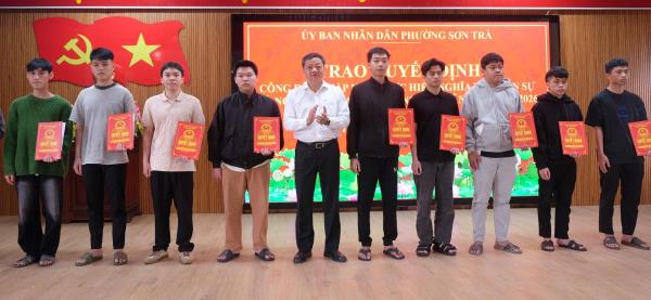 126 thanh niên phường Sơn Trà nhận quyết định gọi nhập ngũ năm 2026