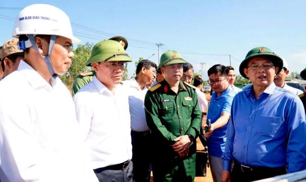 Phó Thủ tướng Hồ Quốc Dũng kiểm tra tiến độ cao tốc Quy Nhơn - Pleiku