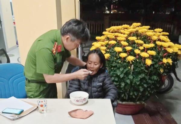 Lan tỏa hình ảnh Lúc dân cần, lúc dân khó - có Công an