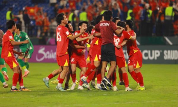 Bó đũa U.23 vẫn bền chặt