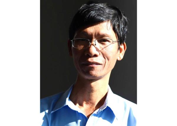 Chấm xanh của phận người