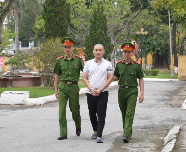 Hành trình trở thành tội phạm mạng xuyên quốc gia của nam sinh mê lập trình