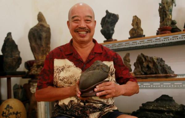 Người mê… đá