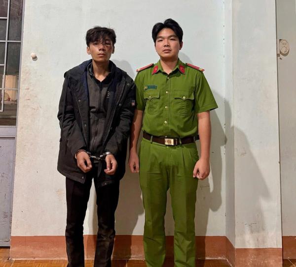 Kẻ cướp xe máy sa lưới trên hành trình trốn chạy