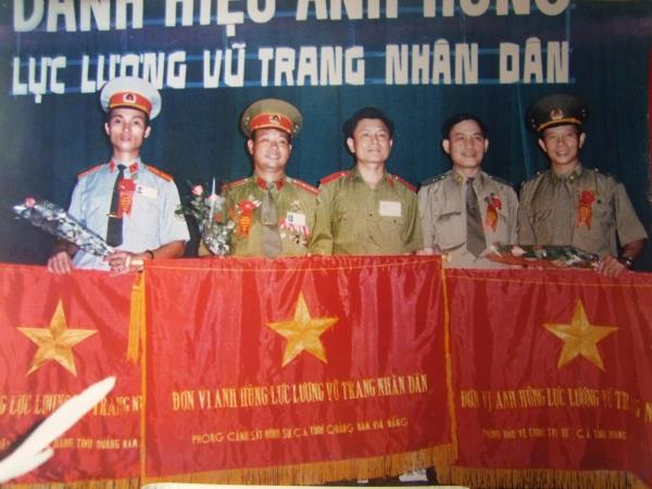 Xứng danh đơn vị Anh hùng
