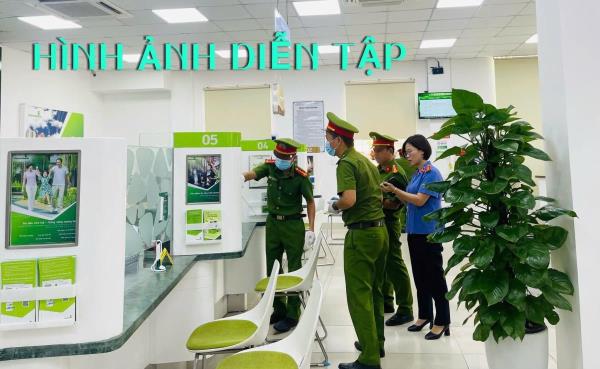 Diễn tập thực binh xử lý tình huống cướp ngân hàng