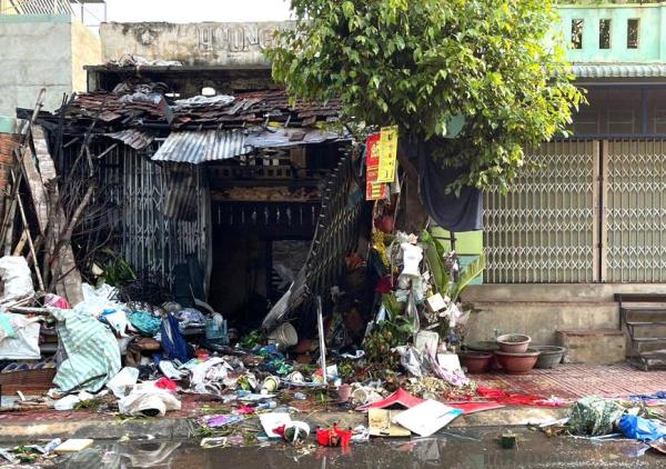 Cháy nhà lúc rạng sáng, 1 người tử vong