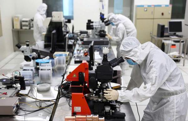 Gỡ rào cản rủi ro, tiếp sức doanh nghiệp đổi mới sáng tạo