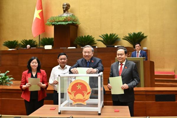 Tổng Bí thư Tô Lâm: Quốc hội phải đổi mới mạnh mẽ, thực chất, hiệu quả hơn