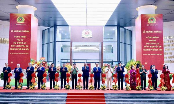 Tổng Bí thư Tô Lâm dự, cắt băng khánh thành Trụ sở Bộ Công an