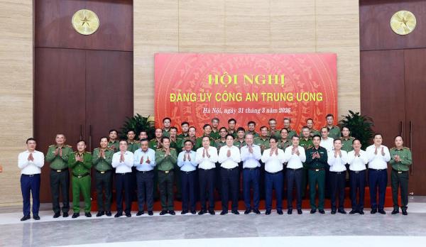 Tổng Bí thư Tô Lâm: Lực lượng Công an nhân dân phải tiếp tục tạo nền tảng thực hiện thắng lợi mục tiêu tăng trưởng hai con số