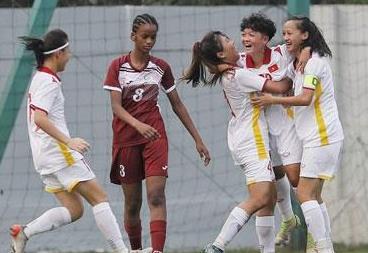 U17 nữ Việt Nam thắng U17 Palestine 5-0