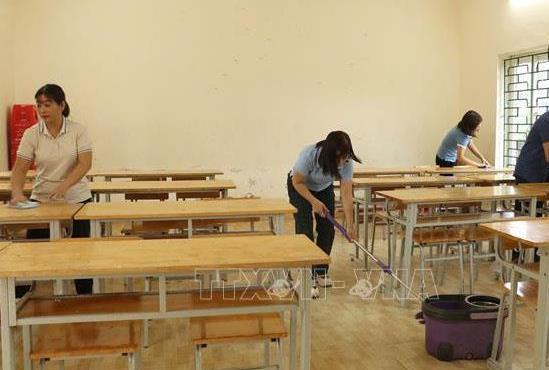 Linh hoạt hình thức dạy học, hỗ trợ học sinh các trường bị thiệt hại do bão lũ