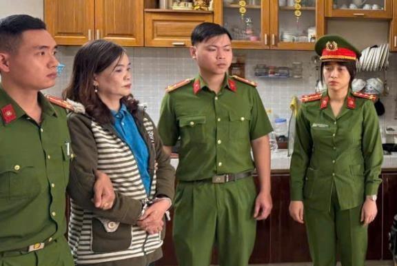 Mạo nhận có ô dù lừa tiền chạy chung cư