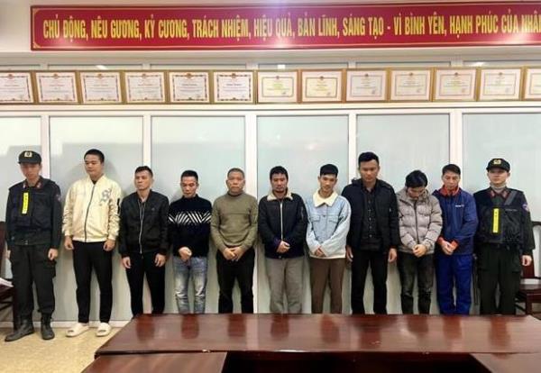 Đánh sập nhiều ổ cờ bạc khủng tại Huế