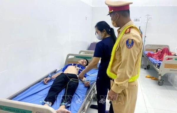 Cảnh sát giao thông Lâm Đồng hỗ trợ cấp cứu kịp thời người dân bị co thắt cơ tim