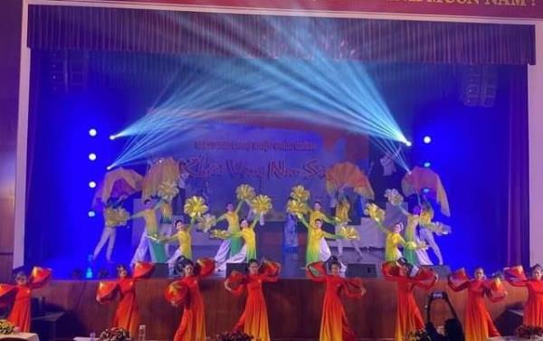 Công diễn chương trình nghệ thuật Khát vọng non sông