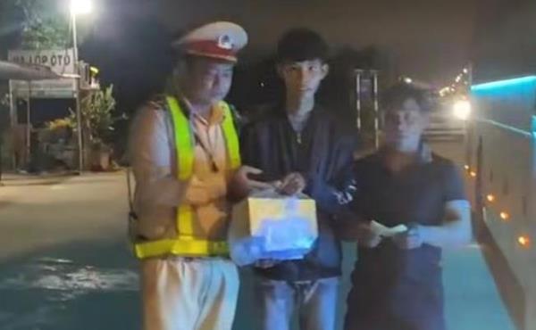 Hỗ trợ người đi lạc về nhà an toàn