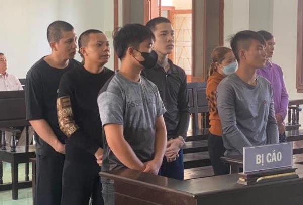 Vụ án 3 viên ngói vỡ