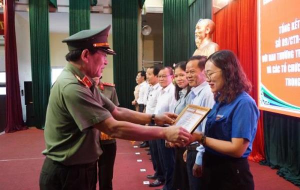 Cách làm hay của Thành Đoàn Đà Nẵng trong tuyên truyền, giúp đỡ thanh thiếu niên chậm tiến