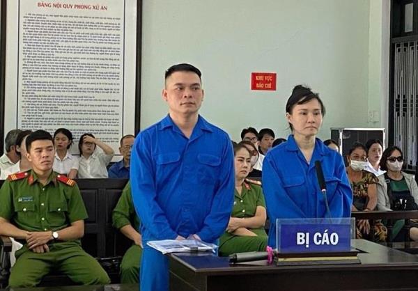 Cặp vợ chồng hờ bán đất vịt giời lừa chiếm tiền tỷ