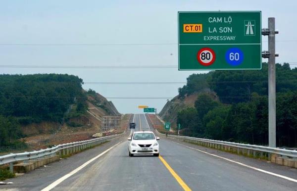 Phê duyệt chủ trương mở rộng cao tốc Cam Lộ - La Sơn lên 4 làn xe