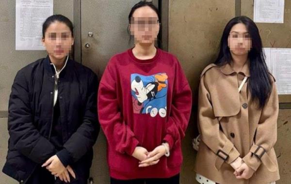 Bắt quả tang Á khôi cuộc thi sắc đẹp bán dâm và chủ mưu môi giới mại dâm