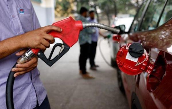 Ông Trump cảnh báo Iran bị hủy diệt hoàn toàn nếu không tuân thủ tối hậu thư