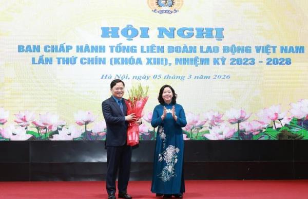 Đồng chí Nguyễn Anh Tuấn được bầu làm Chủ tịch Tổng Liên đoàn Lao động Việt Nam