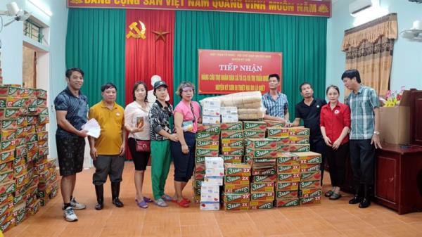 Nghĩa tình từ những chuyến hàng cứu trợ