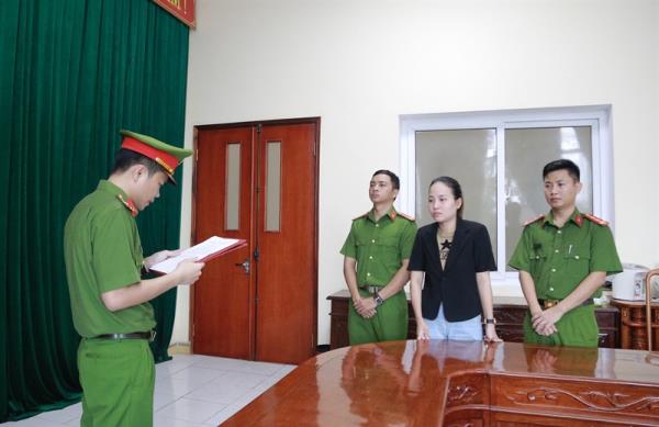 Hotgirl bất động sản lừa đảo gần 4,2 tỷ đồng