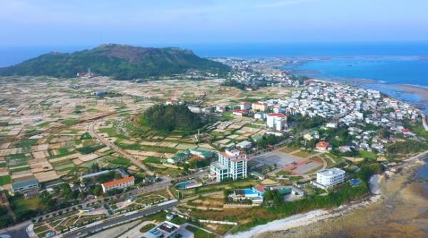 Điện lực góp phần phát triển kinh tế Đảo