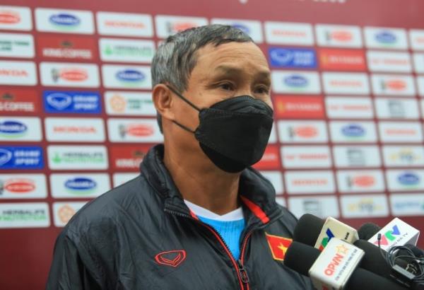 HLV Mai Đức Chung: Nhiệm vụ của đội tuyển nữ Việt Nam rất nặng nề