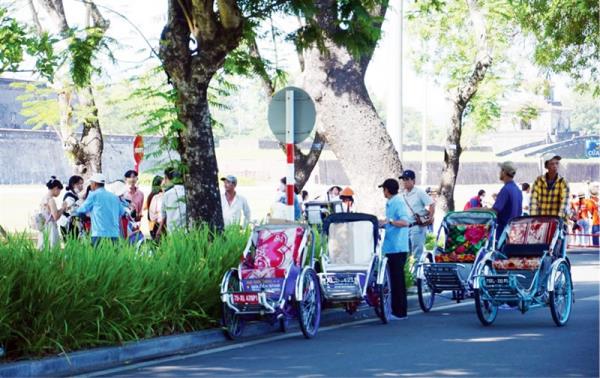 Hình ảnh du lịch Huế bị bôi xấu bởi nạn chèo kéo, cò mồi