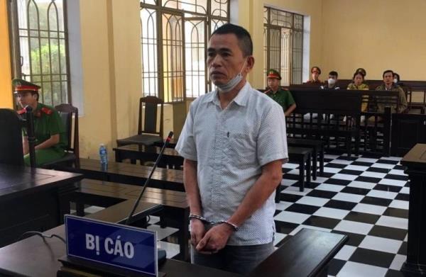 Chém vợ bất tỉnh vì lời thách thức