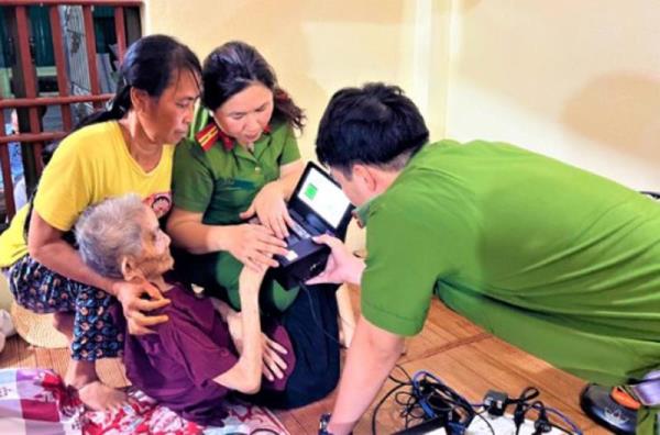 Cao điểm 70 ngày, đêm với phương châm chưa hết việc là chưa hết giờ