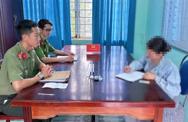 Bị phạt vì… chỉ điểm