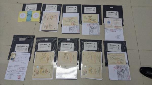 Phá đường dây mua bán, vận chuyển giấy tờ giả toàn quốc