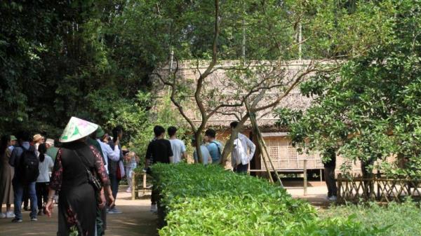 Nghệ An thu hút gần 1 triệu lượt khách dịp nghỉ lễ