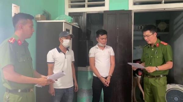 Bắt kẻ cho vay nặng lãi