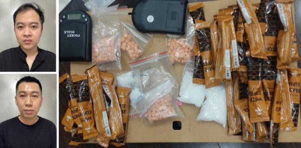 Bắt giữ các đối tượng buôn bán ma túy ngụy trang dưới dạng gói cà-phê