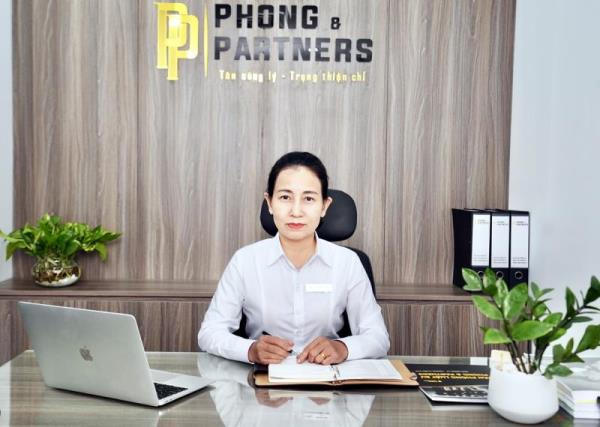 Ký hợp đồng chuyển nhượng quyền sử dụng đất để vay tiền: Lợi bất cập hại