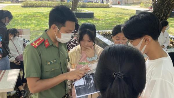 Tuổi trẻ Công an cuối tuần cùng chuyển đổi số