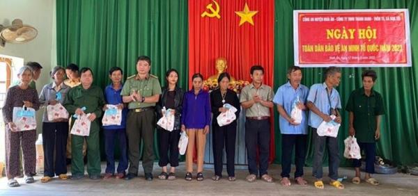 Ra mắt mô hình 3 không, 2 có ở xã miền núi