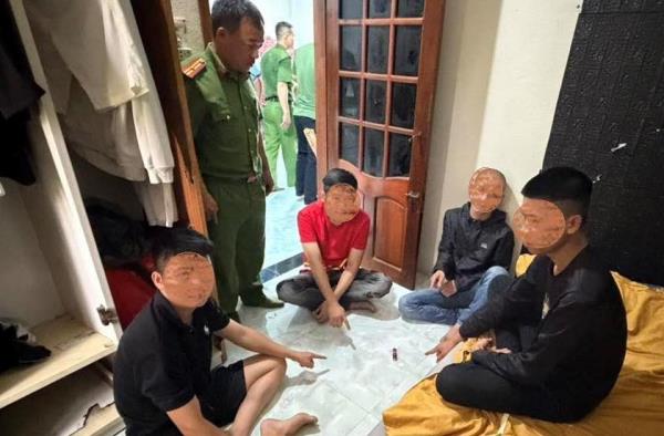 Cùng chơi cùng chịu