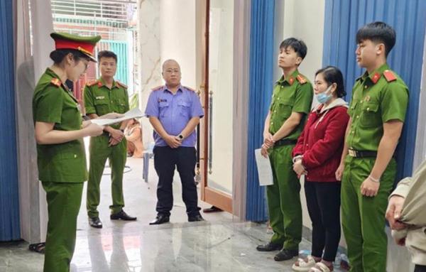 Nữ đại gia bất động sản phố núi Pleiku lừa tiền bằng thông tin, giấy tờ giả