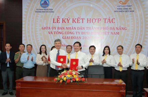 Hợp tác thúc đẩy cải cách thủ tục hành chính, chuyển đổi số