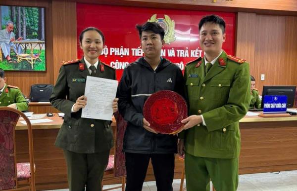 Phòng An ninh điều tra: Đi trước, đón đầu trong vận động thu hồi vũ khí, vật liệu nổ, đưa phong trào thi đua Ba Nhất đi vào thực chất