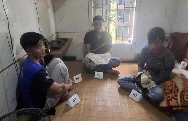 Đập đá trên giường